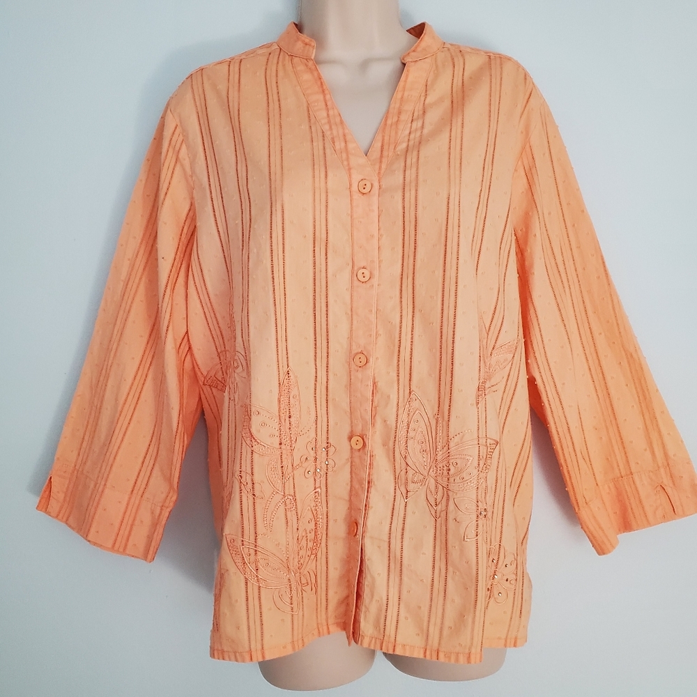 EUC Alfred Dunner Peach Butterfly Embroidered Swiss Dot Blouse